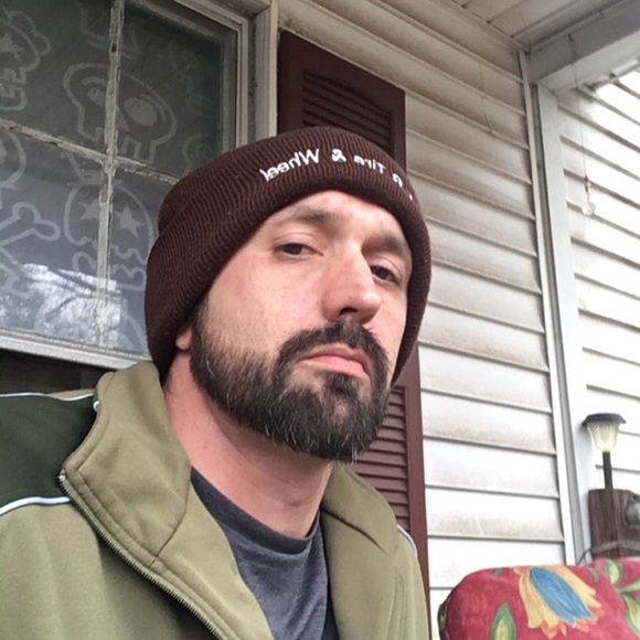 Meet your Posher, Jeremy - Picture 1 of 1